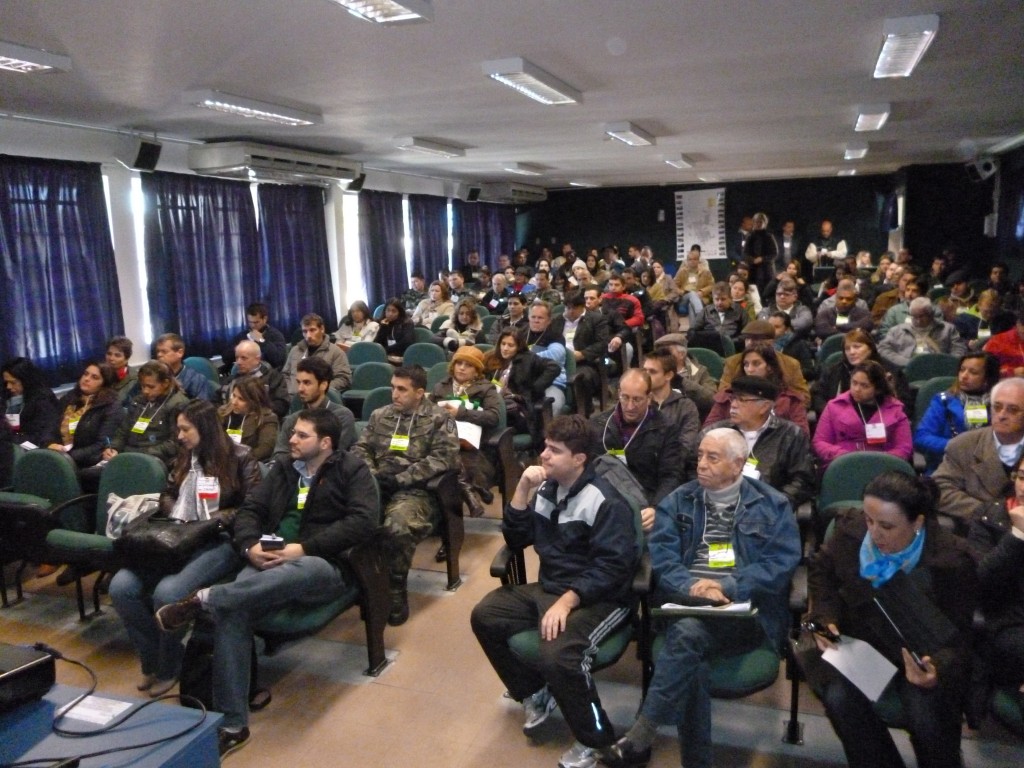 Conferência Regional do Meio Ambiente em Joinville define 20 propostas voltadas à área de resíduos sólidos
