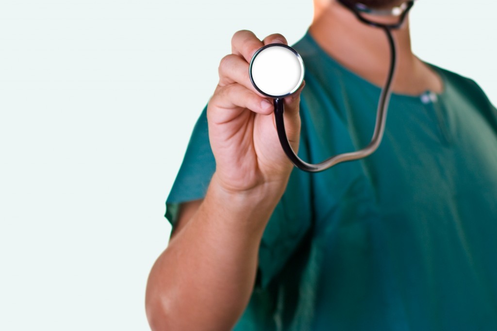Menos de 10% dos médicos são aprovados na primeira fase do Revalida