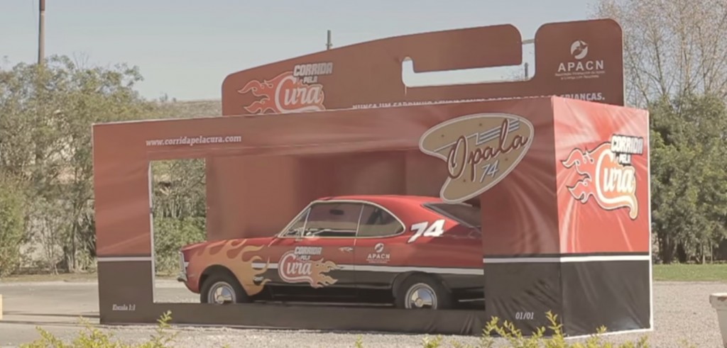 Campanha sorteia carro de corrida para ajudar crianças com câncer