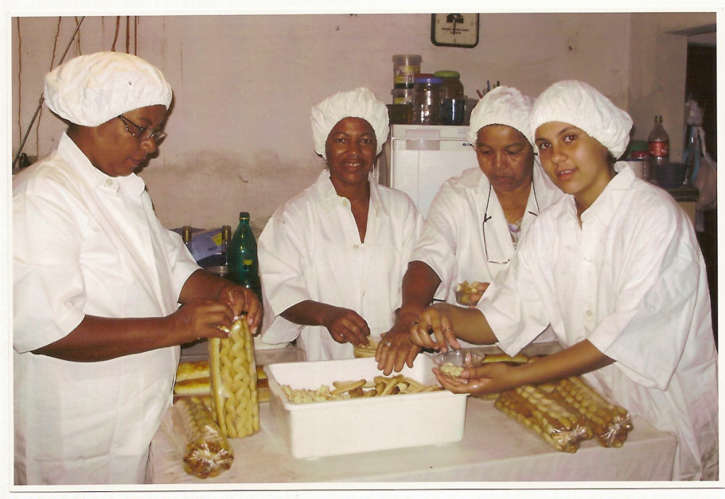 Grupo de mulheres do Bolsa Família incentiva valorização do gênero