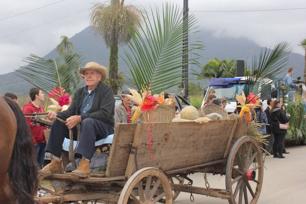 Começa nesta sexta-feira (11) a 37a. Festa da Colheita em Pirabeiraba, distrito de Joinville (SC)