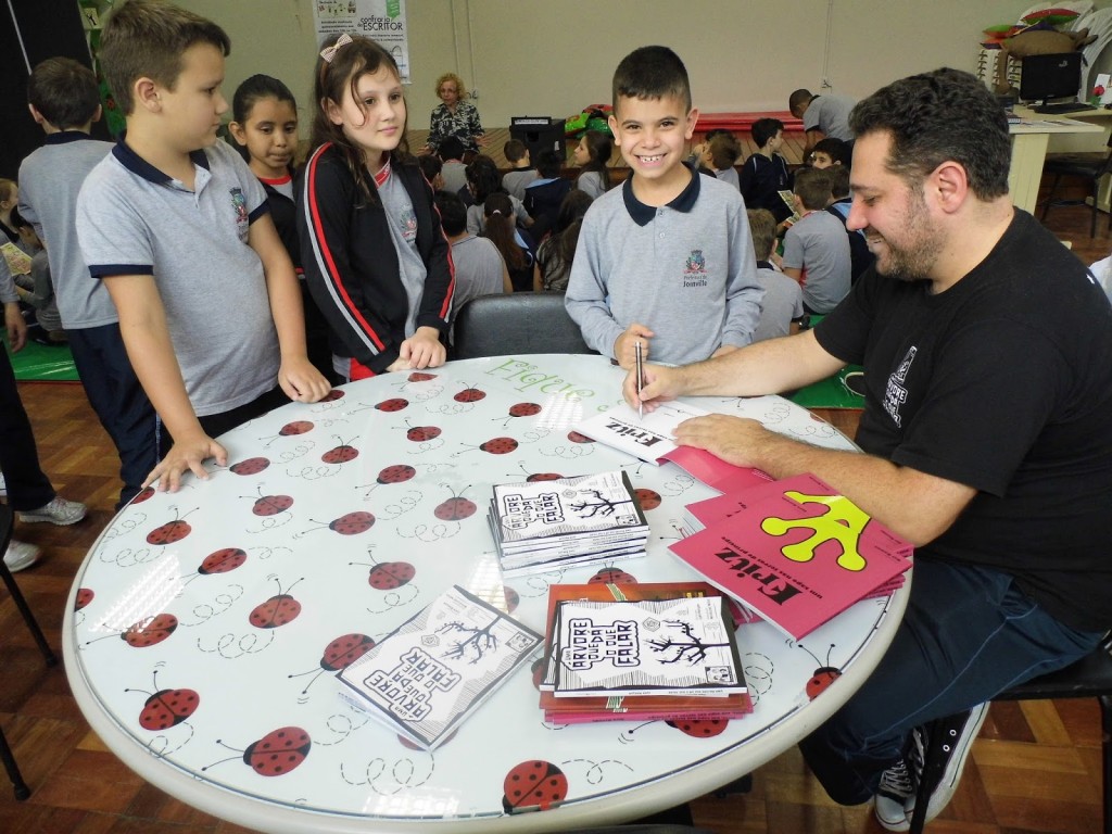 O Fritz está de volta! Jura Arruda lança novo livro neste sábado (3/10)