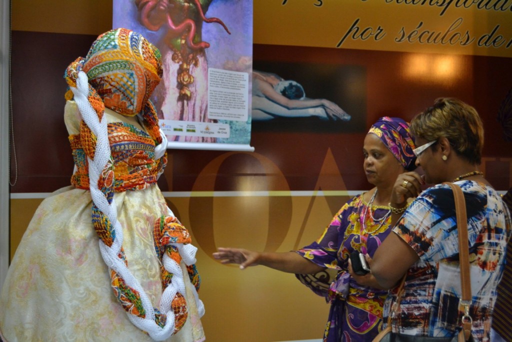 Semana da Consciência Negra é aberta em Joinville (SC)