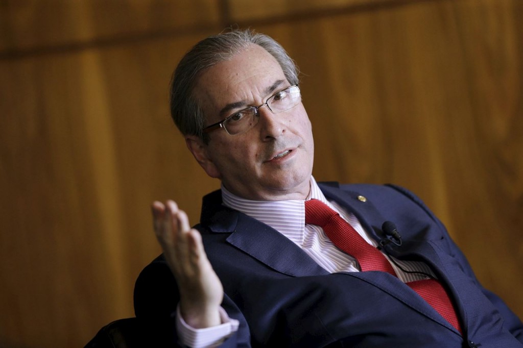 Cunha pagou para barrar dados sobre contas na Suiça, afirma o Estadão