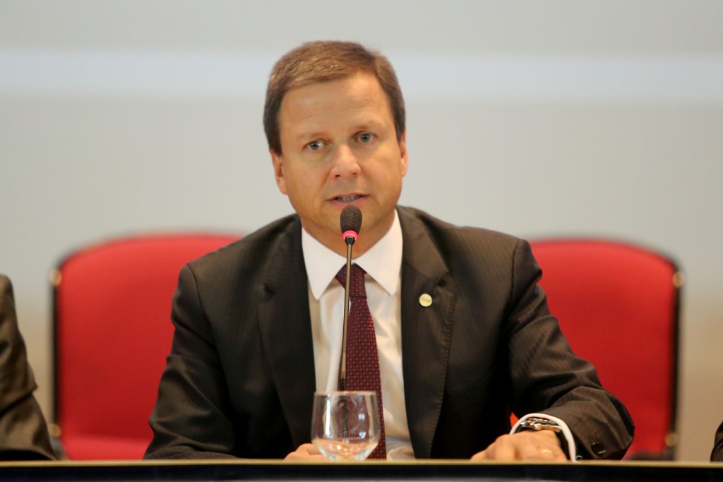Claudio Lamachia assume OAB em fevereiro