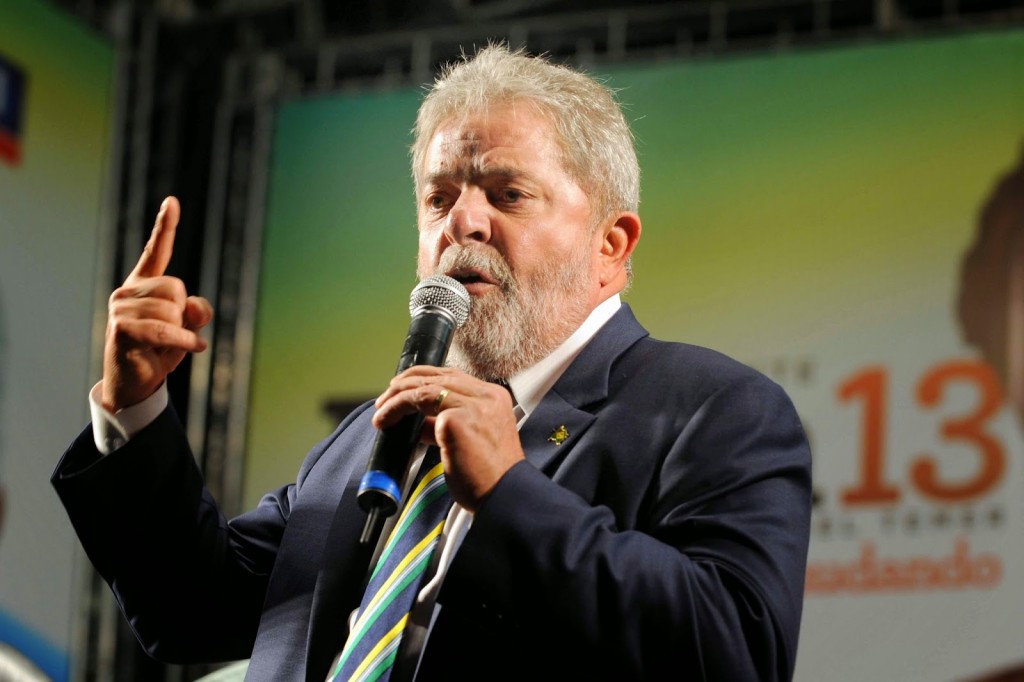 Lula – “Mais honesto do que eu nem na PF, no MP nem nas igrejas”